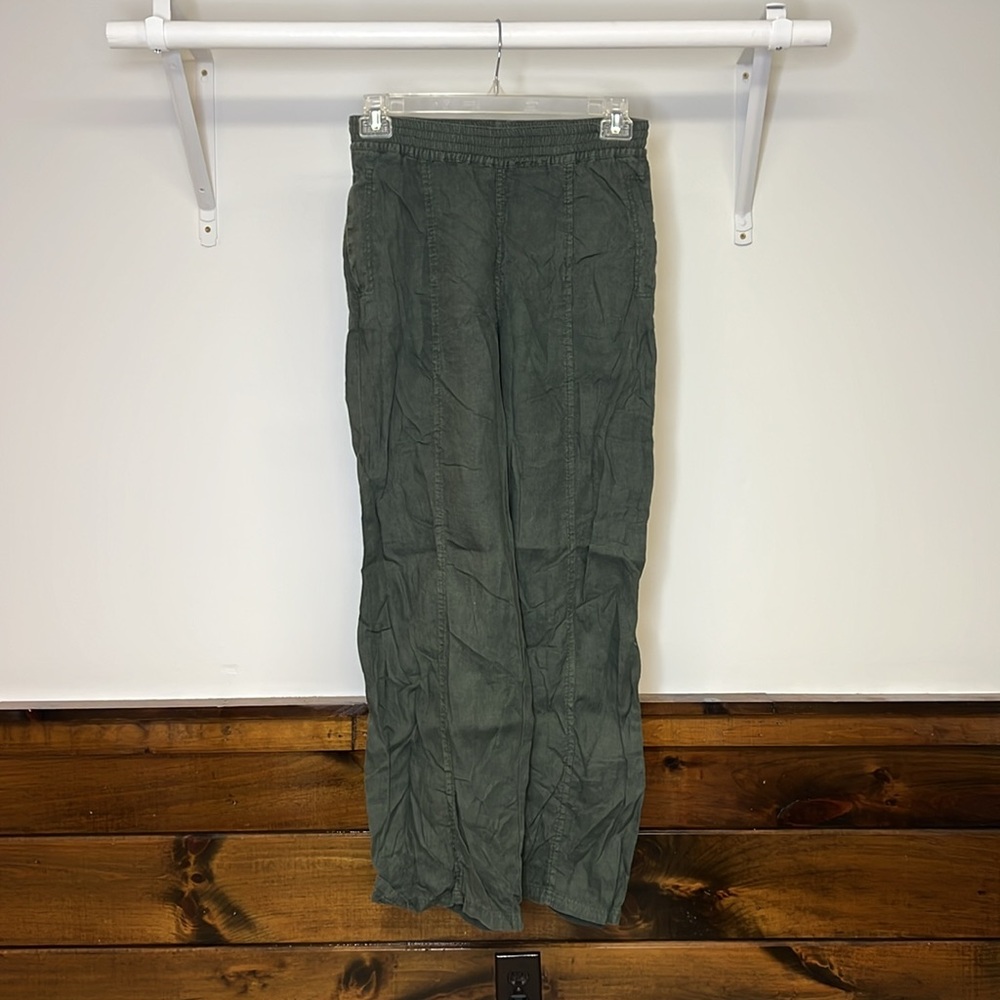 Wrap London Relaxed Linen Trousers in Dark Moss- 4